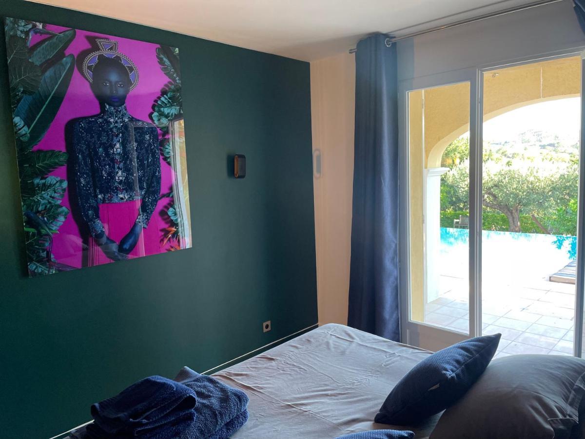 Villa Familiale Avec Vue Imprenable Saint-Raphaël Zewnętrze zdjęcie